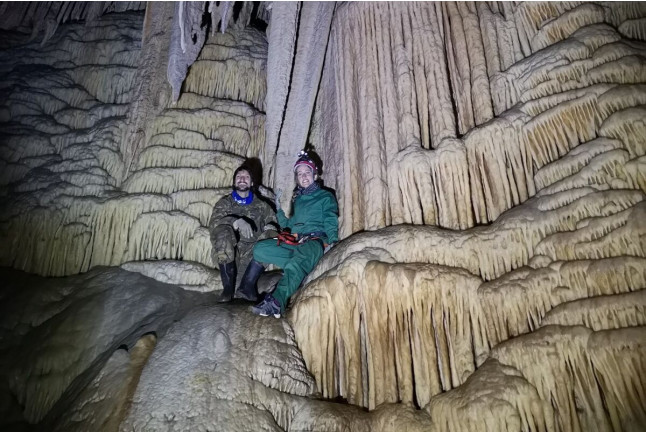 Espeleobarranquismo: Cueva de Valporquero (León)