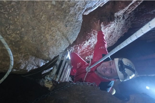 Iniciación a la Espeleología (Montanejos, Castellón)