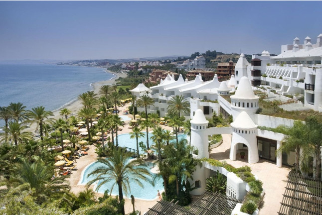 Circuito Spa y Comida en H10 Estepona Palace Spa 4* (Málaga)