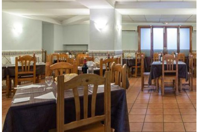 Escapada Romántica con Circuito Termal y Cena en Balneario de Villavieja 3* (Castellón)