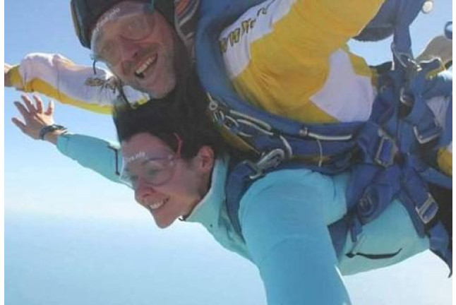Escapada con Circuito Termal y Cena en Balneario Villavieja 3* y Salto en Paracaídas (Castellón)