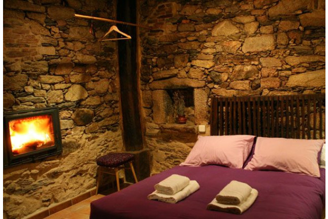 Escapada de 2 Noches con Cena en Hotel Rural Bermellar 3* (Salamanca)