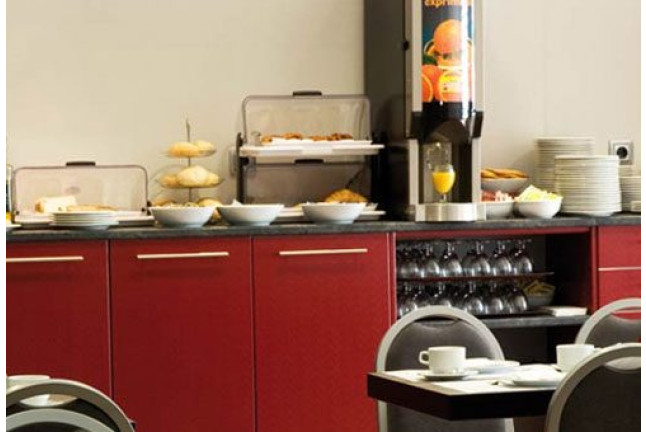 Escapada de 2 Noches con Cena en el Hotel Cisneros 3* (Alcalá de Henares, Madrid)
