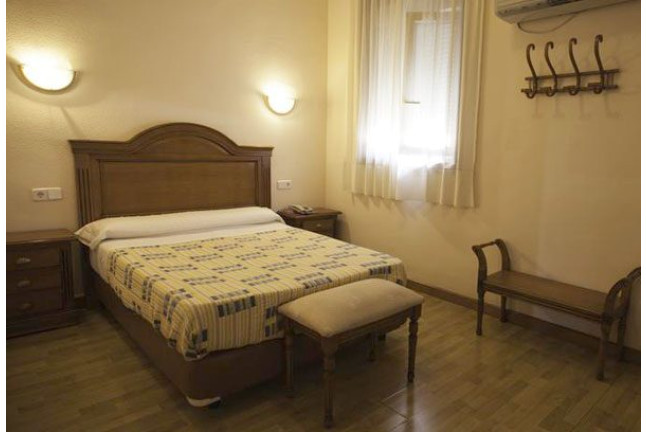 Escapada de 2 noches con Piscina Termal en Hotel Balneario San Nicolás (Alhama de Almería, Almería)