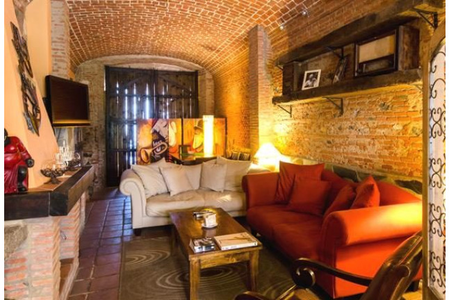 Escapada con Bañera Hidromasaje en Hotel Rural Cerro Príncipe (La Garrovilla, Badajoz)