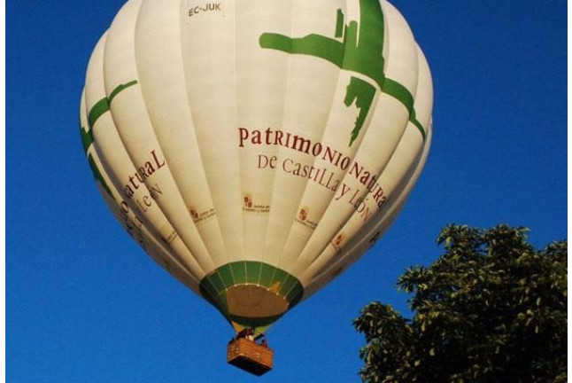 Escapada Relax con Spa Privado y Vuelo en Globo con Fotos y Vídeo (Soria)
