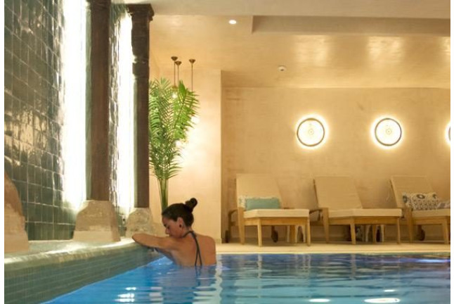 Escapada con Circuito Spa, Masaje y Cena para dos en Hotel & Spa La Residencia Puerto 4* (Tarifa, Cádiz)