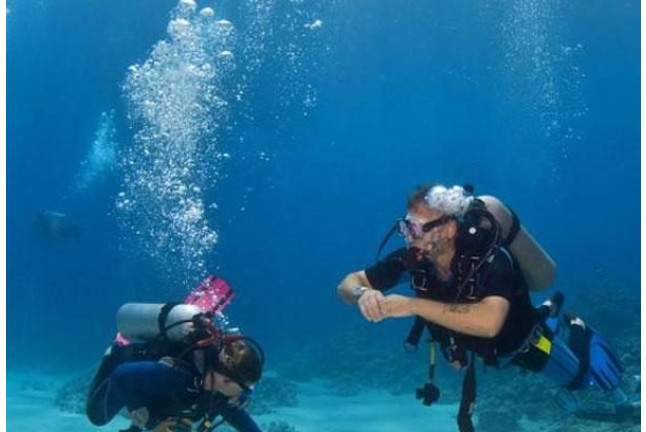 Escapada con Spa "Aquatonic" en Hotel Termes de Montbrió 4* y Bautismo de Buceo en L'Ametlla de Mar (Tarragona)