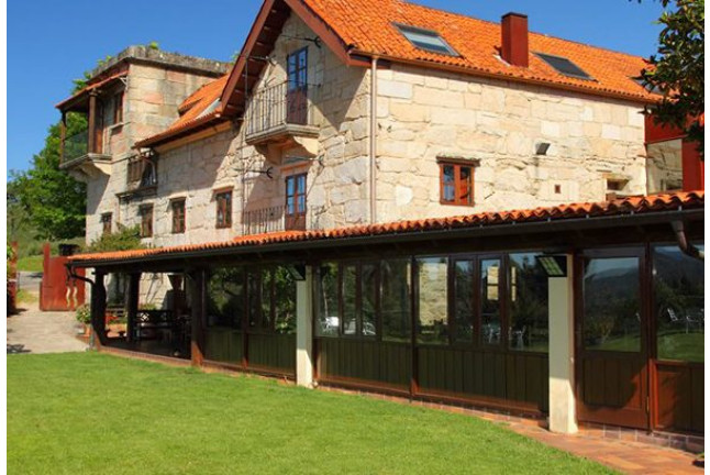 Escapada con Circuito Spa y Cena en Rectoral de Fofe (Pontevedra)
