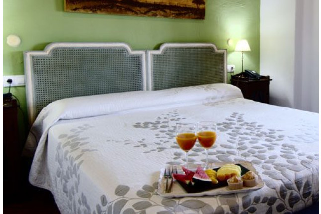 Escapada con Spa Privado en Hotel Fuente del Sol 4* (La Joya, Antequera, Málaga)