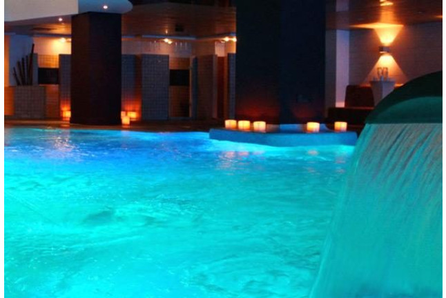 Escapada de 2 Noches con Spa y Cena Estrella Michelin para dos en Hotel AR Diamante Beach 4* (Calpe, Alicante)