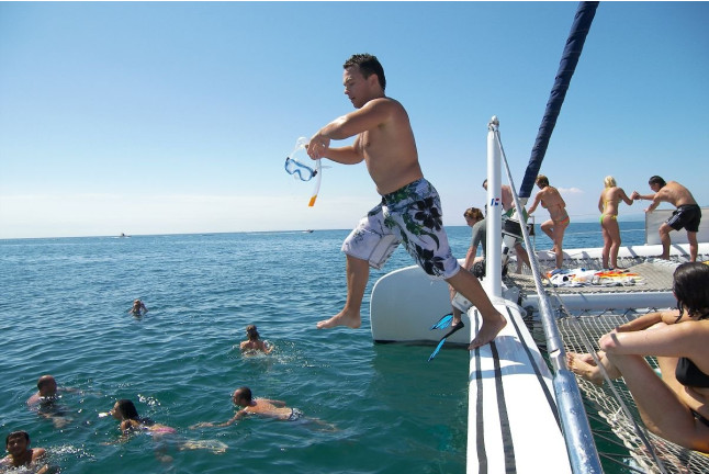Excursión en Catamarán a Vela (Cambrils, Tarragona)