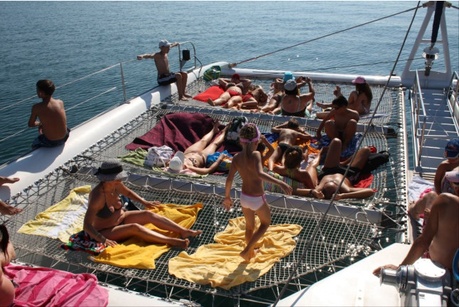 Excursión en Catamarán a Vela (Cambrils, Tarragona)
