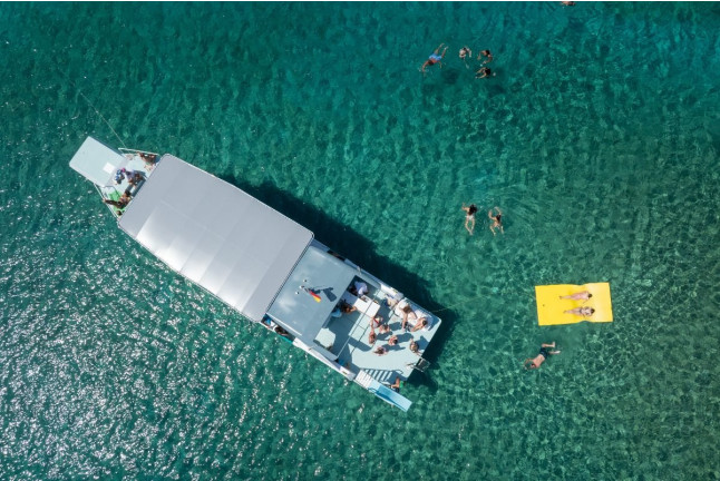Excursión en Barco por el Norte de Menorca (Fornells, Menorca)