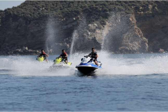 Excursión Guiada en Moto de Agua por las Illes Medes (L'Estartit, Girona)