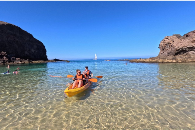Excursión en Kayak a Papagayo con Snorkel (Playa Blanca, Lanzarote)