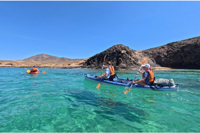 Excursión en Kayak a Papagayo con Snorkel (Playa Blanca, Lanzarote)