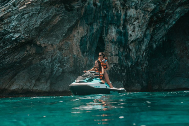 Excursión en Moto de Agua con Fotos (Andratx, Mallorca)