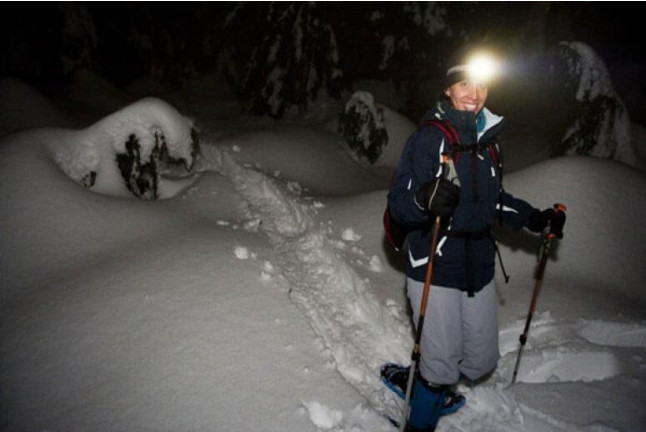 Excursión Nocturna en Raquetas de Nieve (La Molina, Girona)