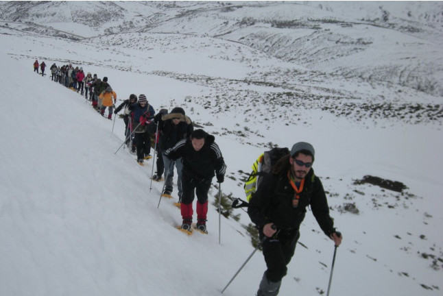 Excursión en Raquetas de Nieve y Fotos (León)