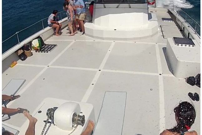 Excursión en Barco Tres Cabos y Baño (Dénia, Alicante)