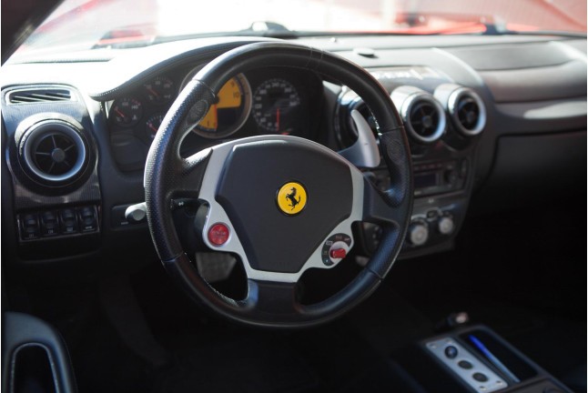 Conducir un Ferrari F430 F1 y un Lamborghini Gallardo (3 Circuitos)