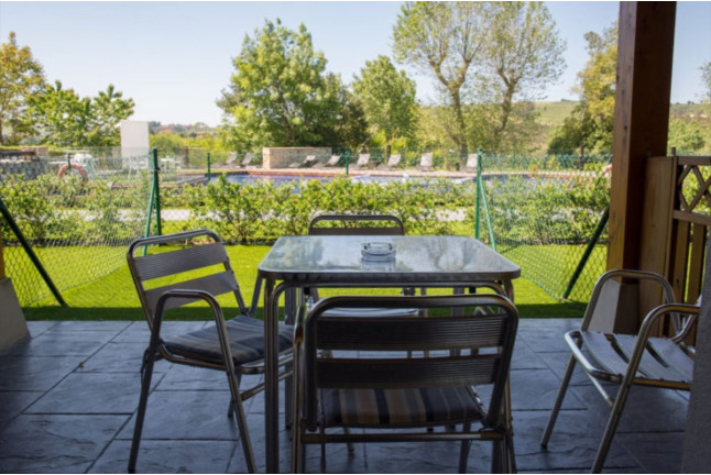 Fin de Semana: 2 Noches con Desayuno en Hotel Marfrei 4* (Hinojedo, Cantabria)