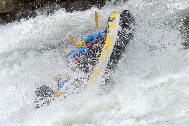 Fin de Semana de Aventura con Rafting y Actividad a Elegir en Hotel Florido (Sort, Lleida)