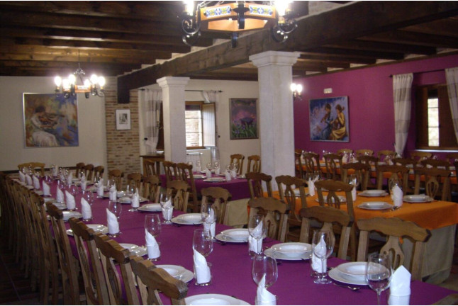 Fin de Semana Romántico con Visita a Bodega en Pago de Trascasas Hotel Rural (Valladolid)