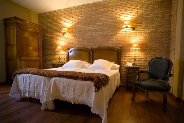 Fin de Semana Romántico con Spa en Posada Real Los Condestables 4* (Zamora)