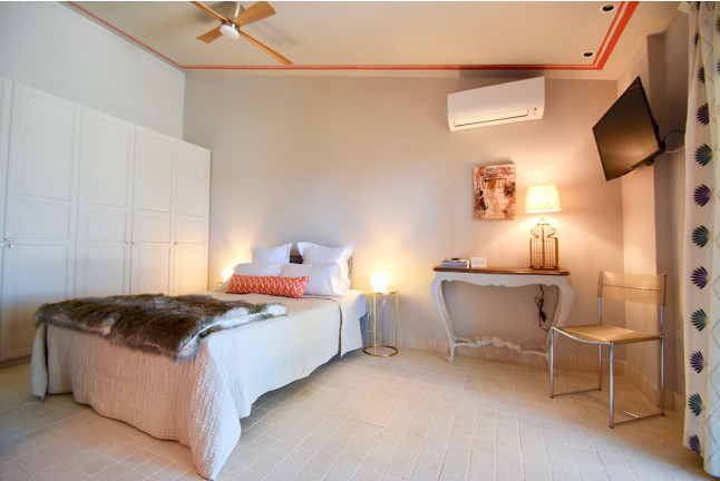 Escapada con Cena en Habitación Doble o Suite de Aal Cachucho (San Agustín del Guadalix, Madrid)