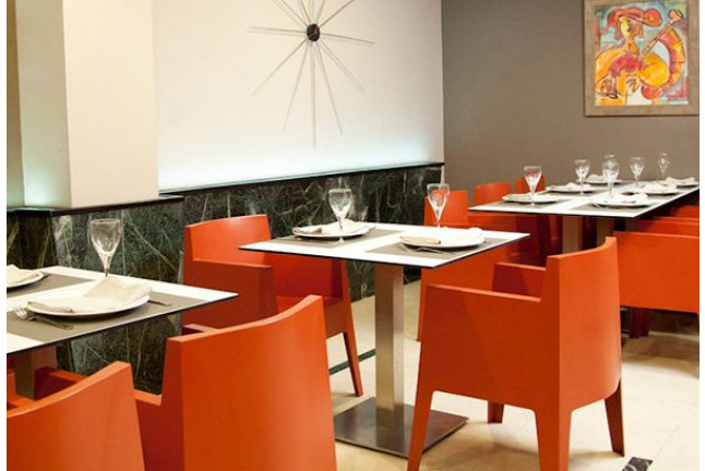 Fin de Semana Romántico: 2 Noches con Cena en Hotel Sercotel Tres Luces 3* (Vigo, Pontevedra)