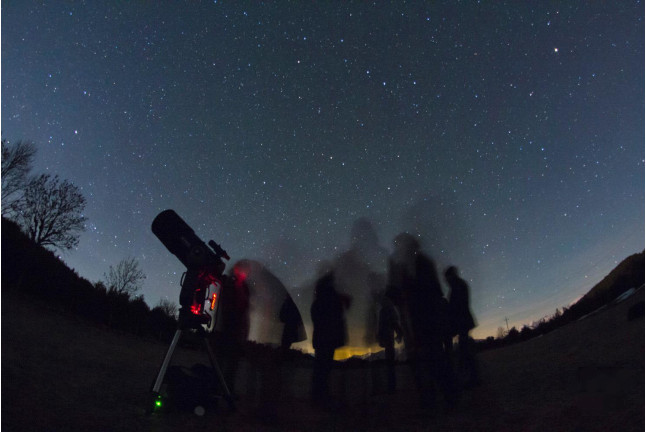 Escapada "El cel de la Cerdanya" en Fonda Matía La Muga con Observación Astronómica y Cena (Bellver de Cerdanya, Lleida)