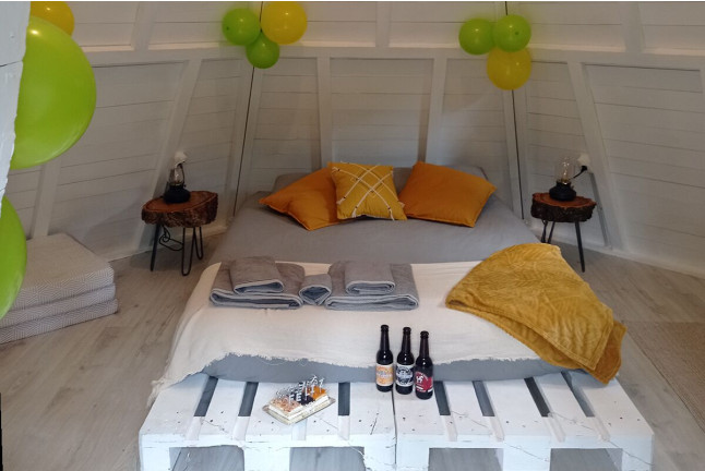 Escapada con Desayuno en Glamping The Teepee (Mombeltrán, Ávila)