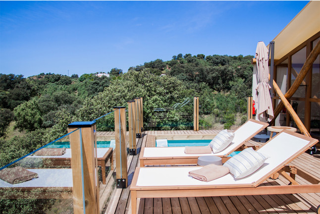 Escapada de 2 Noches con Desayuno en Suite o Junior Suite de Glamping La Dehesa Experiences (Adamuz, Córdoba)