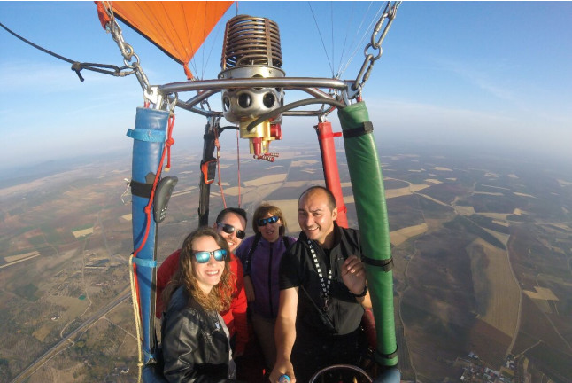 Vuelo en Globo con Fotos, Almuerzo y Cava (Badajoz)