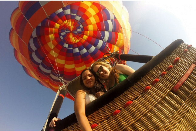 Vuelo en Globo con Cava, Desayuno, Fotos y Vídeo en Aranjuez (Madrid)