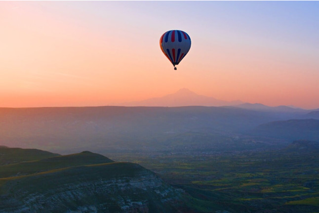 Vuelo en Globo con Cava, Desayuno, Fotos y Vídeo en Aranjuez (Madrid)