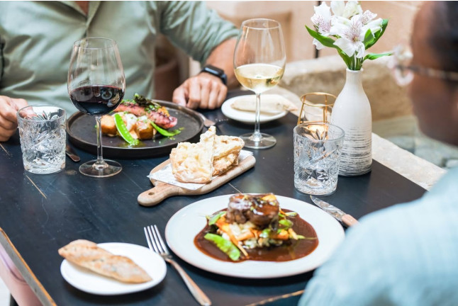 Comida de 3 Platos 5*, Circuito Spa y Copa de Cava en Glòria de Sant Jaume 5* (Palma, Mallorca)