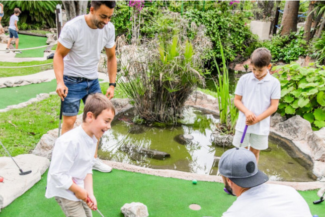 Entrada a Golf Fantasia (Palmanova, Mallorca)