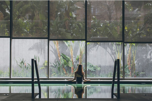 Circuito Spa en OASIS Wellness & Spa, Masaje RESET y Desayuno en SOFIA Bar & Tapas para dos en Grand Hyatt Barcelona 5* (Barcelona)