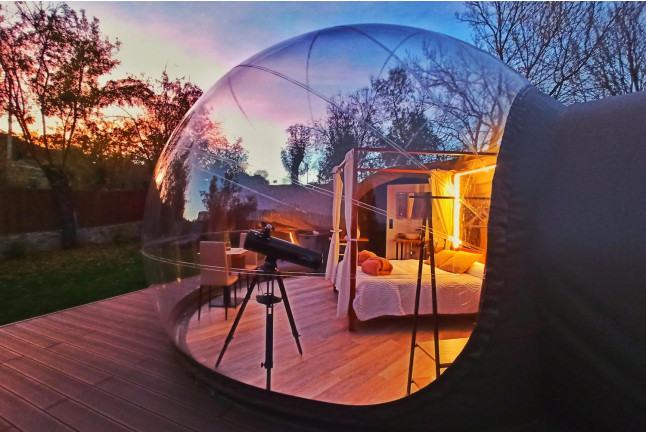 Escapada en Habitación Bubble con Desayuno en Gredos Estelar (Navatalgordo, Ávila)