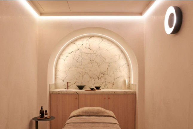 Himalayan Salt Ritual: Masaje Relajante en Cama de Sal y Circuito Spa en Le Méridien Ra Beach Hotel Spa 5* (El Vendrell, Tarragona)