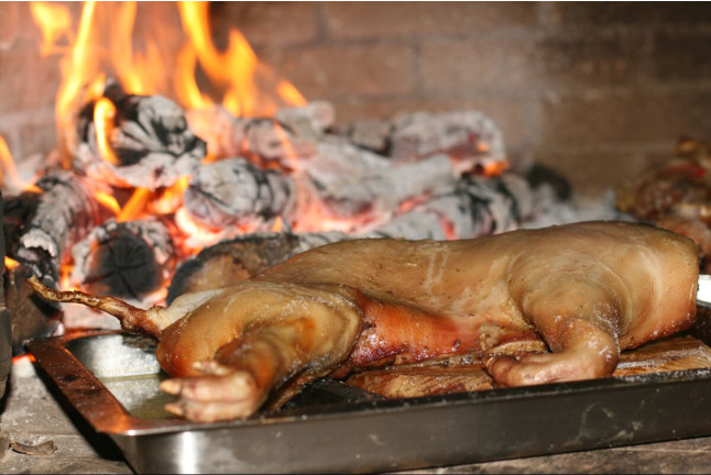 Escapada con Cena en Hospedería Tía María (Casillas, Ávila)