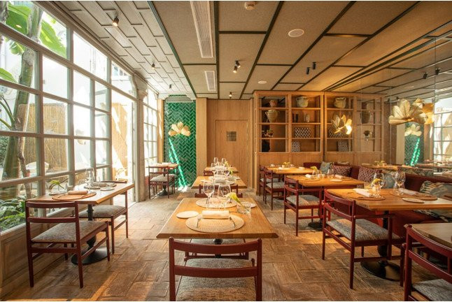 Menú Almuerzo en el Restaurante Azahar del Hotel Hospes Las Casas del Rey de Baeza 4* (Sevilla)