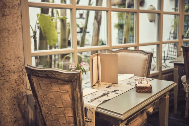 Escapada con Desayuno en Hotel Hospes Las Casas del Rey de Baeza 4* (Sevilla)