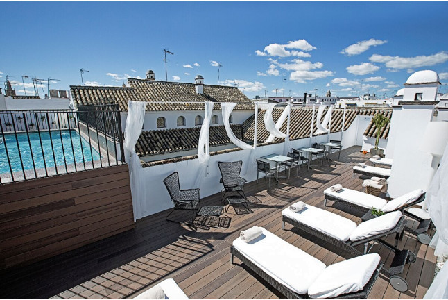 Escapada con Desayuno en Hotel Hospes Las Casas del Rey de Baeza 4* (Sevilla)