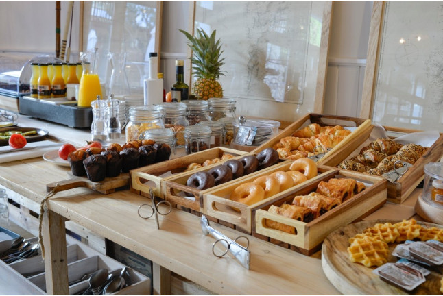 Escapada de 1 o 2 Noches con Desayuno en Hostal Boutique Sa Nansa (Tossa de Mar, Girona)