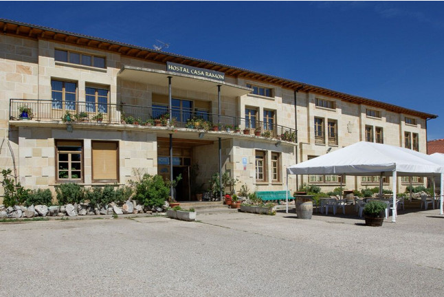 Escapada con Cena en Hostal Casa Ramón (Quintanar de la Sierra, Burgos)