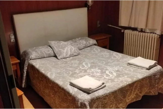 Escapada con Cena en Hostal Porta de Núria (Ribes de Freser, Girona)